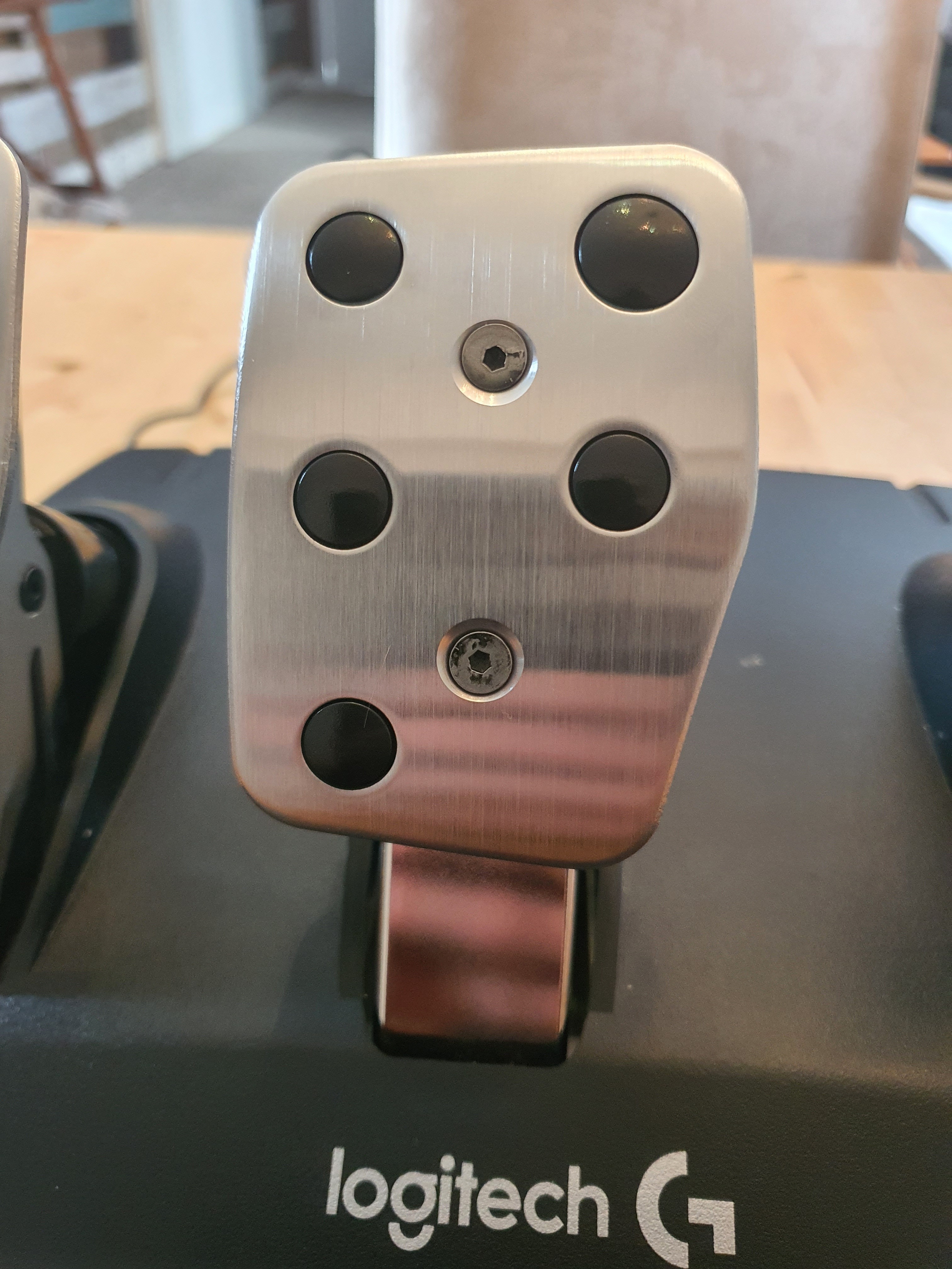 The brake pedal on a G920 set
