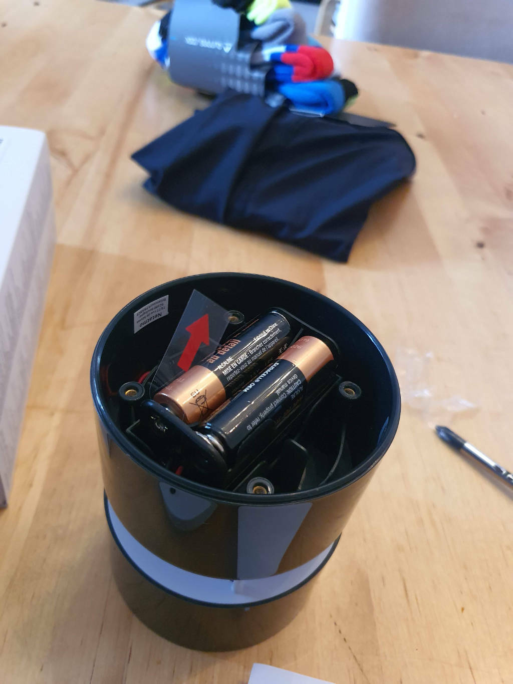 Photo of where the batteries are in the Netatmo Anemometer